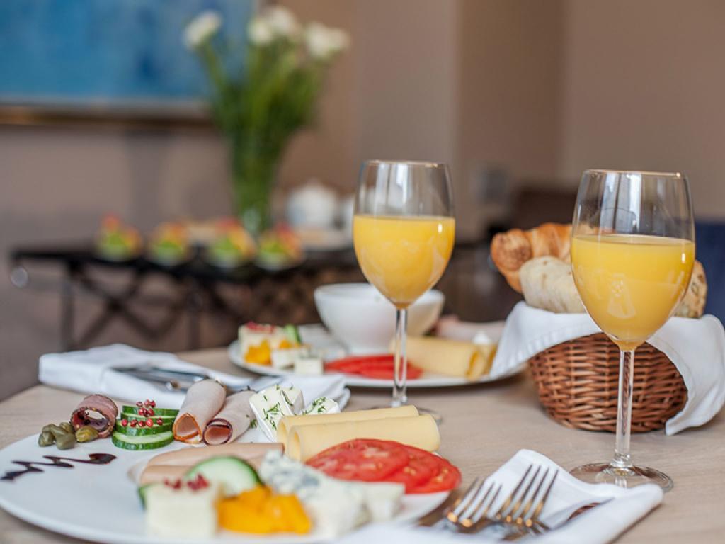 Soleil Boutique H Bed & Breakfast Сопот Екстериор снимка