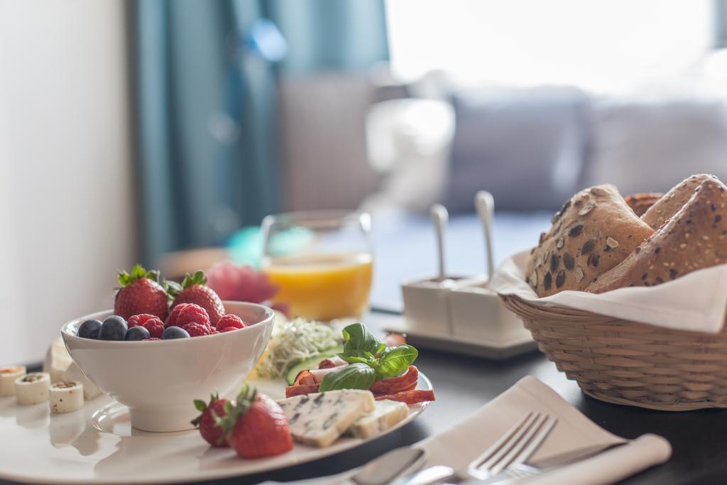 Soleil Boutique H Bed & Breakfast Сопот Екстериор снимка
